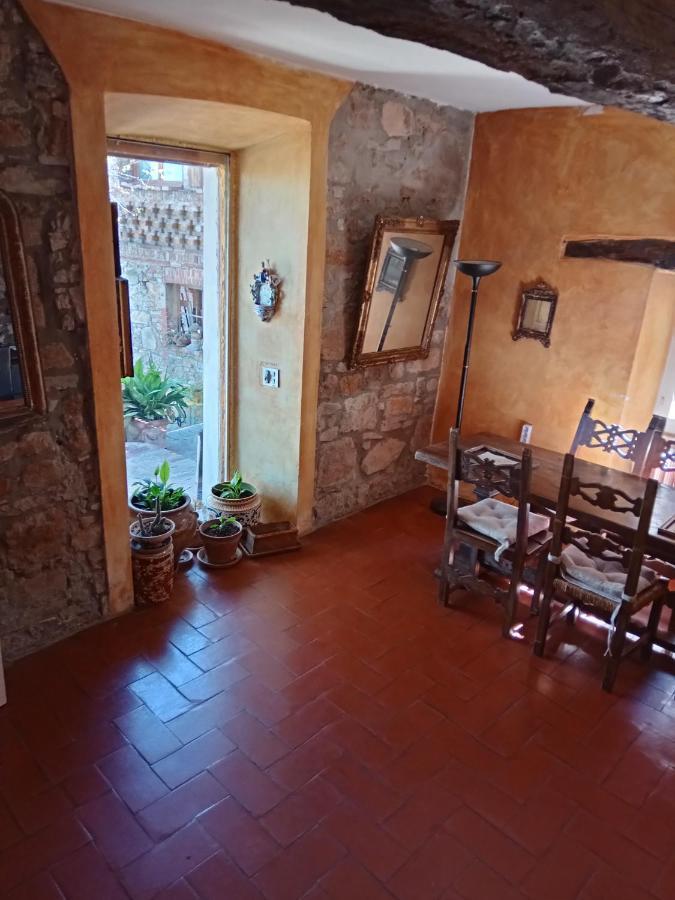 בית הארחה Montalbo 	Morelli House מראה חיצוני תמונה