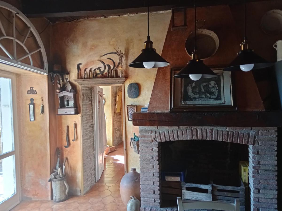 בית הארחה Montalbo 	Morelli House מראה חיצוני תמונה