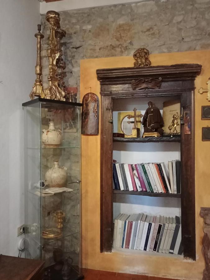 בית הארחה Montalbo 	Morelli House מראה חיצוני תמונה