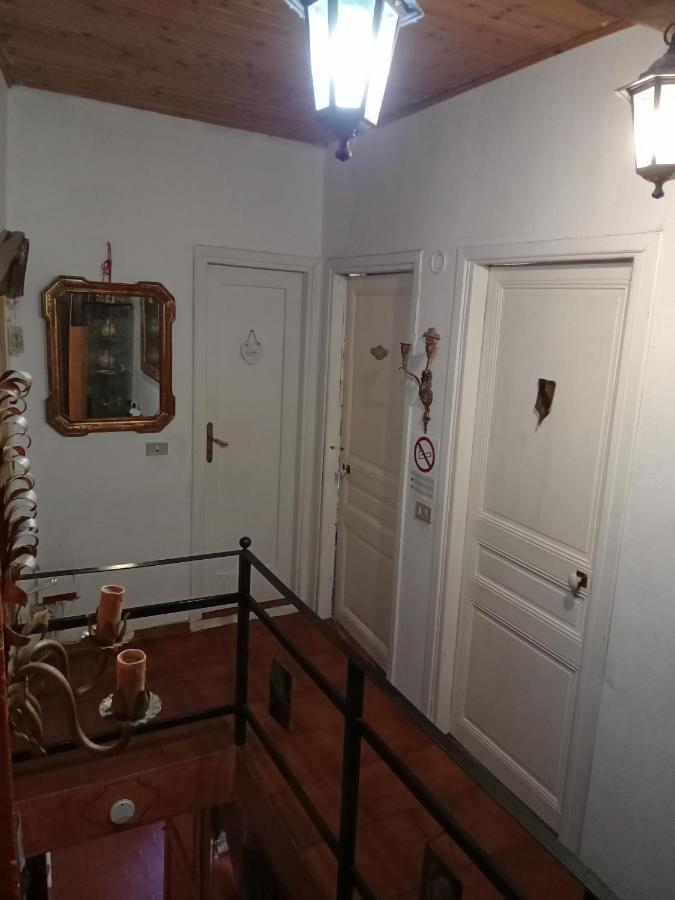 בית הארחה Montalbo 	Morelli House מראה חיצוני תמונה