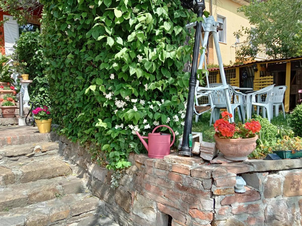 בית הארחה Montalbo 	Morelli House מראה חיצוני תמונה